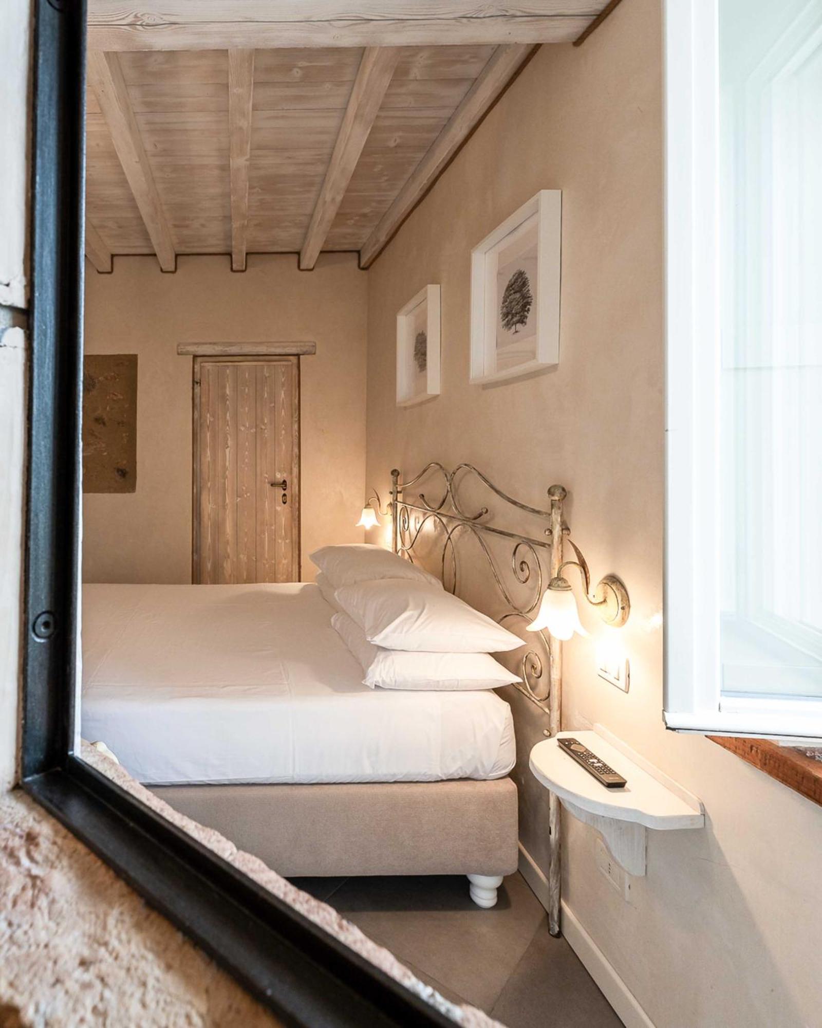 Casal Del Pigno Bed and Breakfast Peschiera del Garda Eksteriør billede