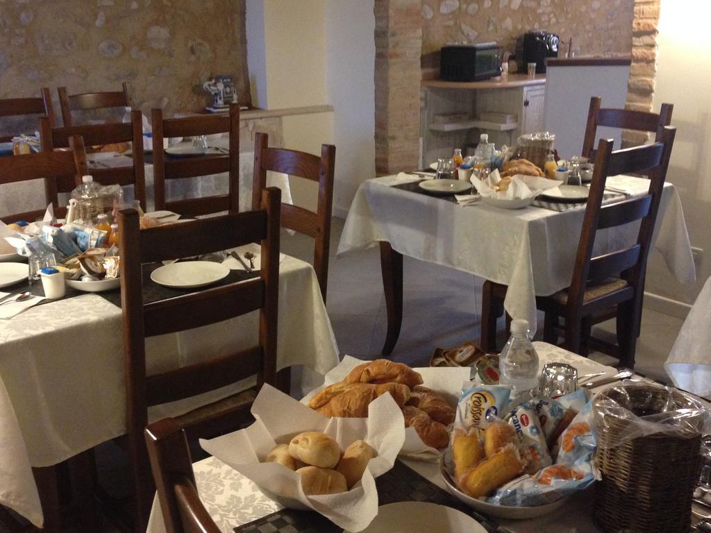 Casal Del Pigno Bed and Breakfast Peschiera del Garda Eksteriør billede